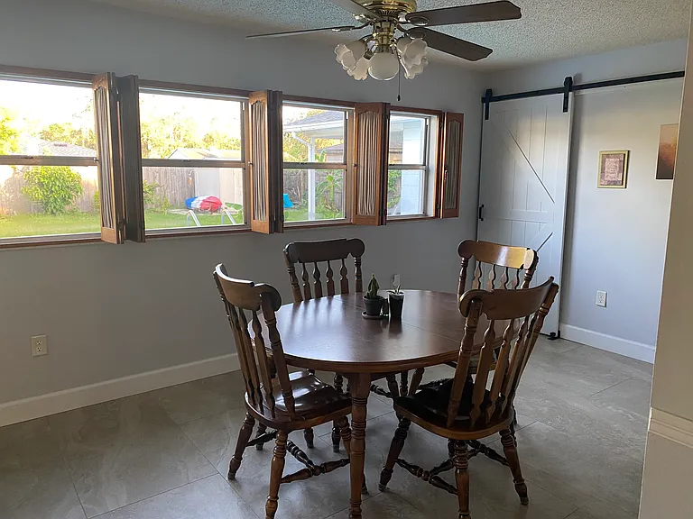 9604 N Edison Ave — Photo 10