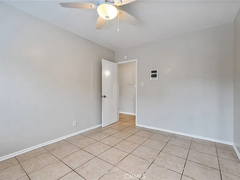 912 Gladys Ave #2 — Photo 8