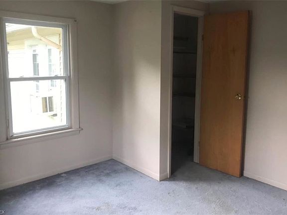 5th image of 205 Ashland Ave