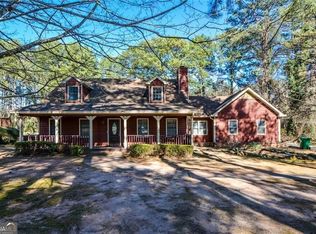 5690 Shadow Rock Dr, Lithonia, GA 30058