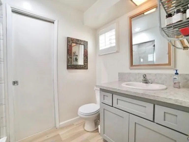 5901 Mohawk St — Photo 4