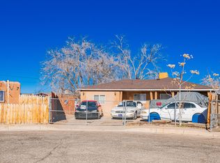 5811 Simon Ct SW, Albuquerque, NM 87121