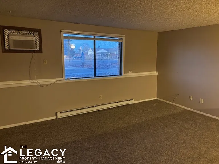 1280 Boulder Dr — Photo 6