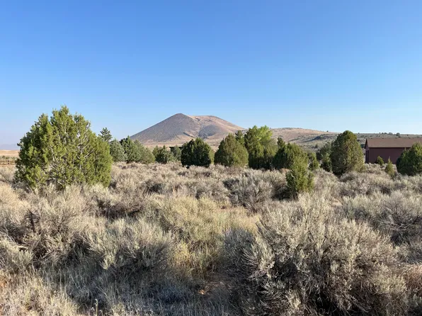 978 Pinion Ln, Dammeron Valley, UT 84783