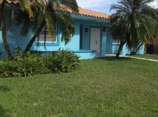 10463 SW 21st Ter, Miami, FL 33165