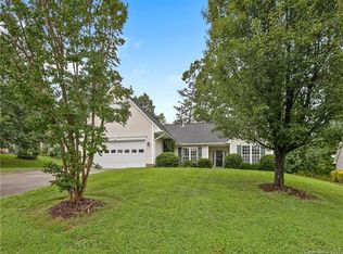214 E Farm Creek Dr, Asheville, NC 28806