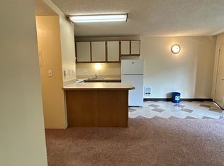 4130 11th Ave NE #1004, Seattle, WA 98105