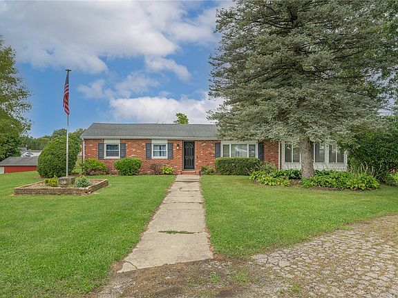 2nd image of 4386 Kite Rd