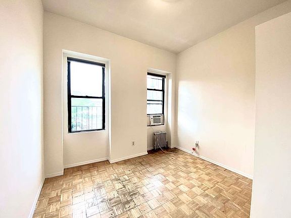 4th image of 124 Mac Dougal St #17W
