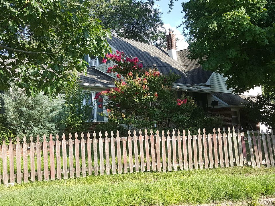 2nd image of 402 Morgan Ave