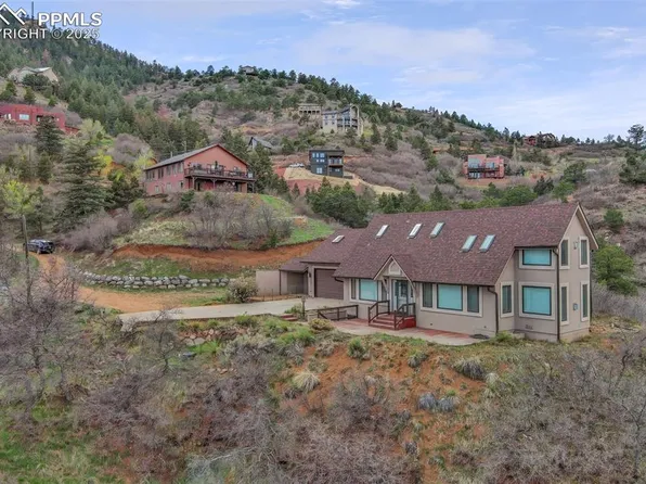 1055 Oak Ridge Rd, Manitou Springs, CO 80829
