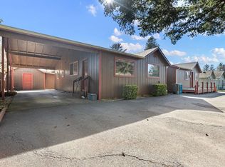 2431 2431/2427 Howland Hill Rd, Crescent City, CA 95531