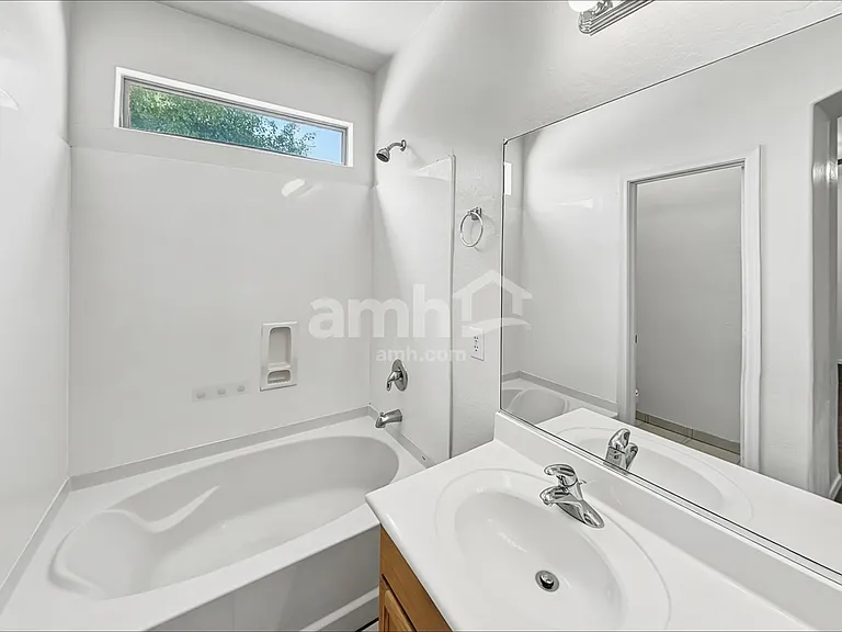 3464 E Packard Dr — Photo 11