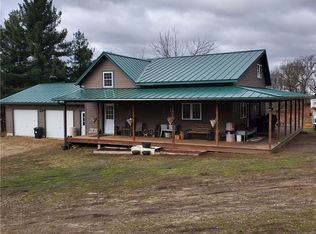 W16574 Schroeder Rd, Whitehall, WI 54773