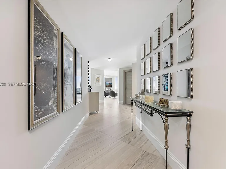 17301 Biscayne Blvd #2009 — Photo 3