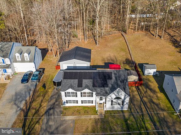 2nd image of 1129 Oakland Dr