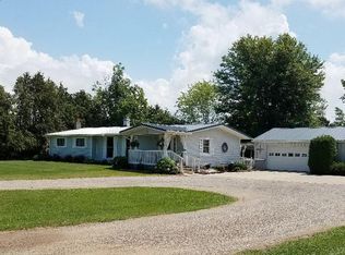 31 Watertown Rd, Sandusky, MI 48471
