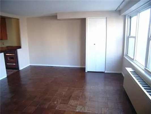 Rented by R New York | media 13