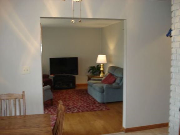 5th image of 1008 McConnell Dr