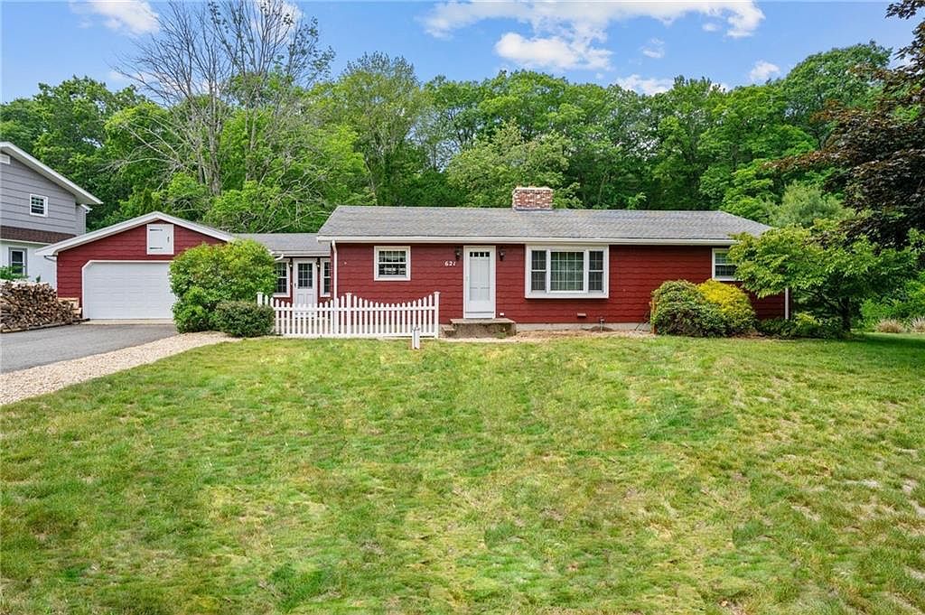 621 Black Plain Rd, North Smithfield, RI 02896 Zillow