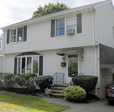 1st image of 28A Columbia Blvd