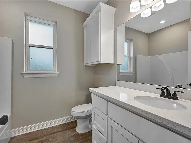 201 Shirey Dr — Photo 15