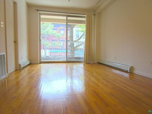 3rd image of 611 Grand St APT 4B