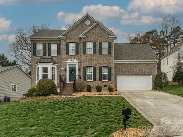 13721 Bluffton Ct, Pineville, NC 28134