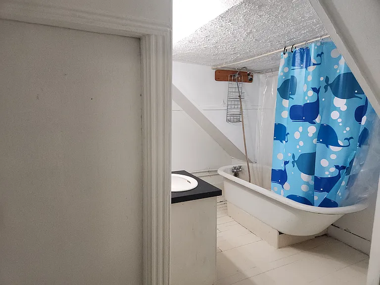Full bath with tub