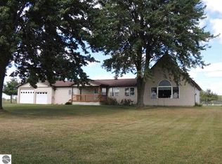 4720 Shepherd Rd, Saint Louis, MI 48880