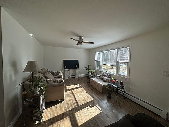 4th image of 26 Cottage Rd
