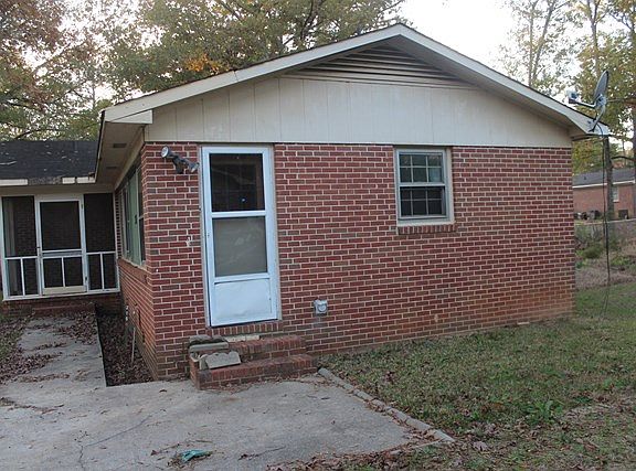 4th image of 315 Windmill Cir