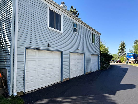 4th image of 25 Corona Ct