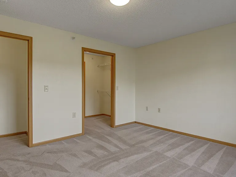 Heritage Park Apartment Homes — Photo 12
