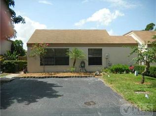 5228 Celery Ln, Palm Beach Gardens, FL 33418