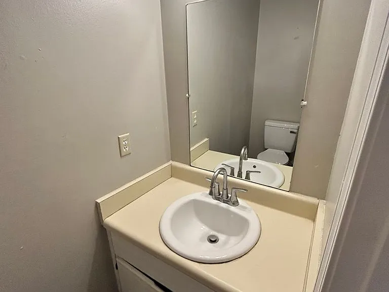 147 Cheri Ln — Photo 24