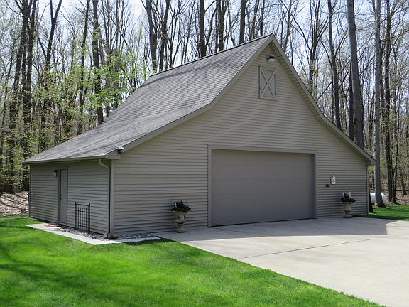 4th image of 9593 Oakley Rd