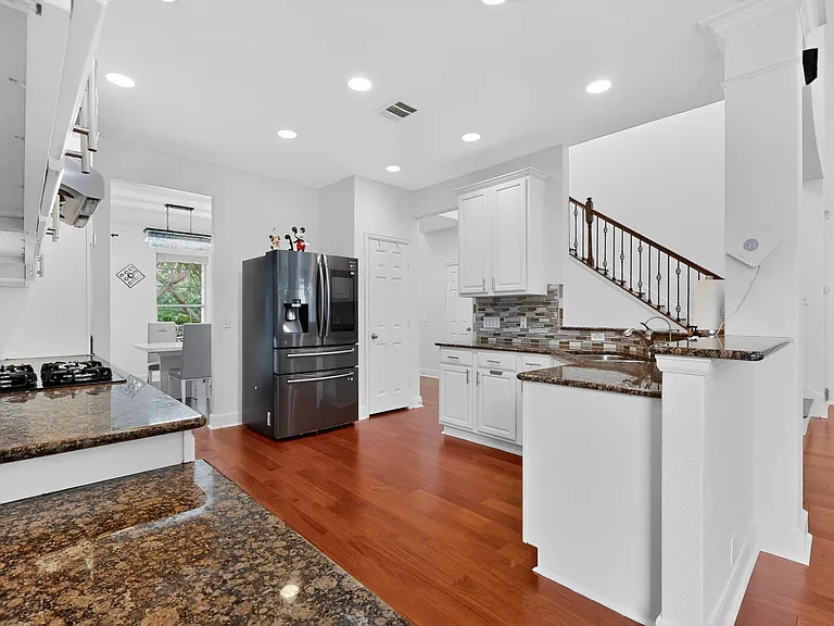 2659 Salorn Way — Photo 13