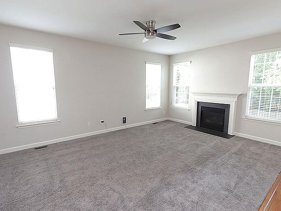 5th image of 614 Redford Place Dr