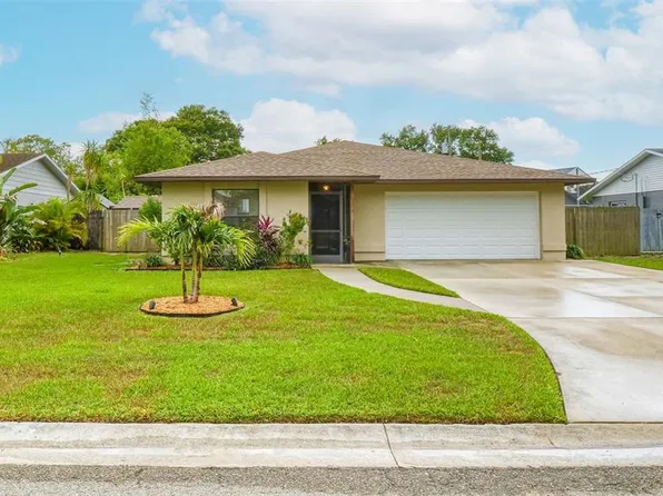 6794 Friendship Dr, Sarasota, FL 34241