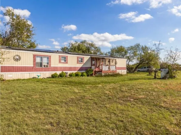 7208 Ravin Rd, Joshua, TX 76058