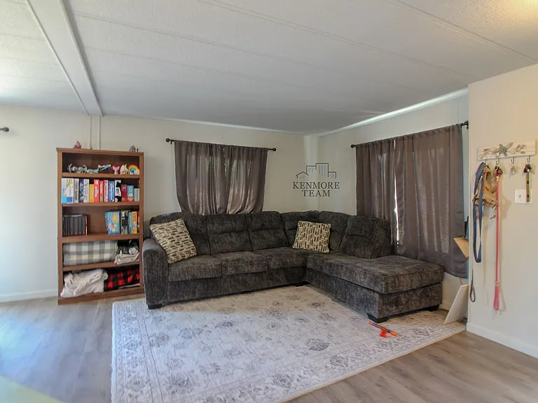 4511 W 9th Ave — Photo 7