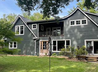 3864 Twin Oaks Dr, Edgewater, MD 21037