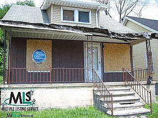1st image of 2045 Lawley St