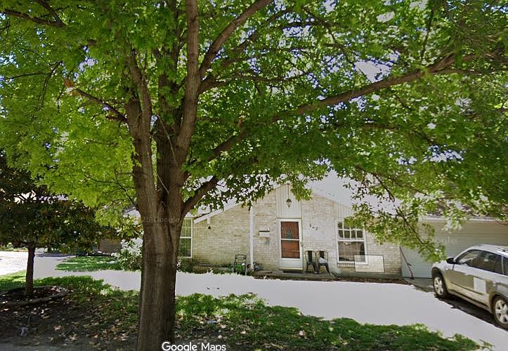 1st image of 922 Sleepy Hollow Dr