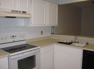 2220 E Geddes Ave APT D, Centennial, CO 80122