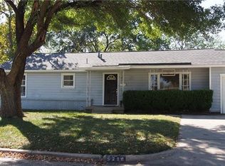 5216 Mallory Dr, Haltom City, TX 76117