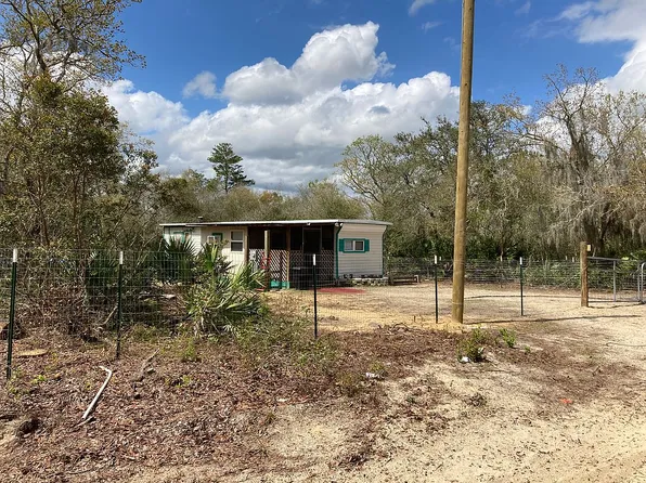 23052 NE 157th Ter, Fort Mc Coy, FL 32134