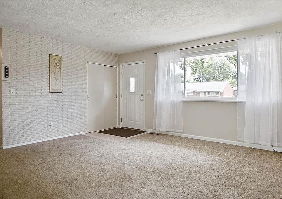 1st image of 2166 Newgate Ave