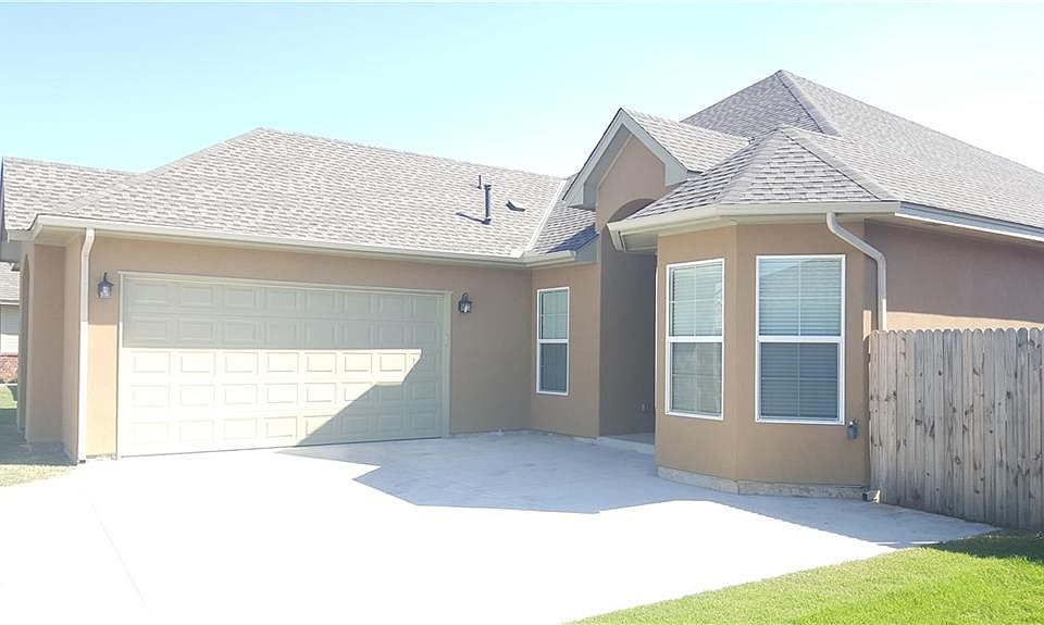 1st image of 5124 NW 17th St